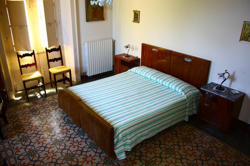 B&B Sotto I Pini Zafferana Etnea Εξωτερικό φωτογραφία