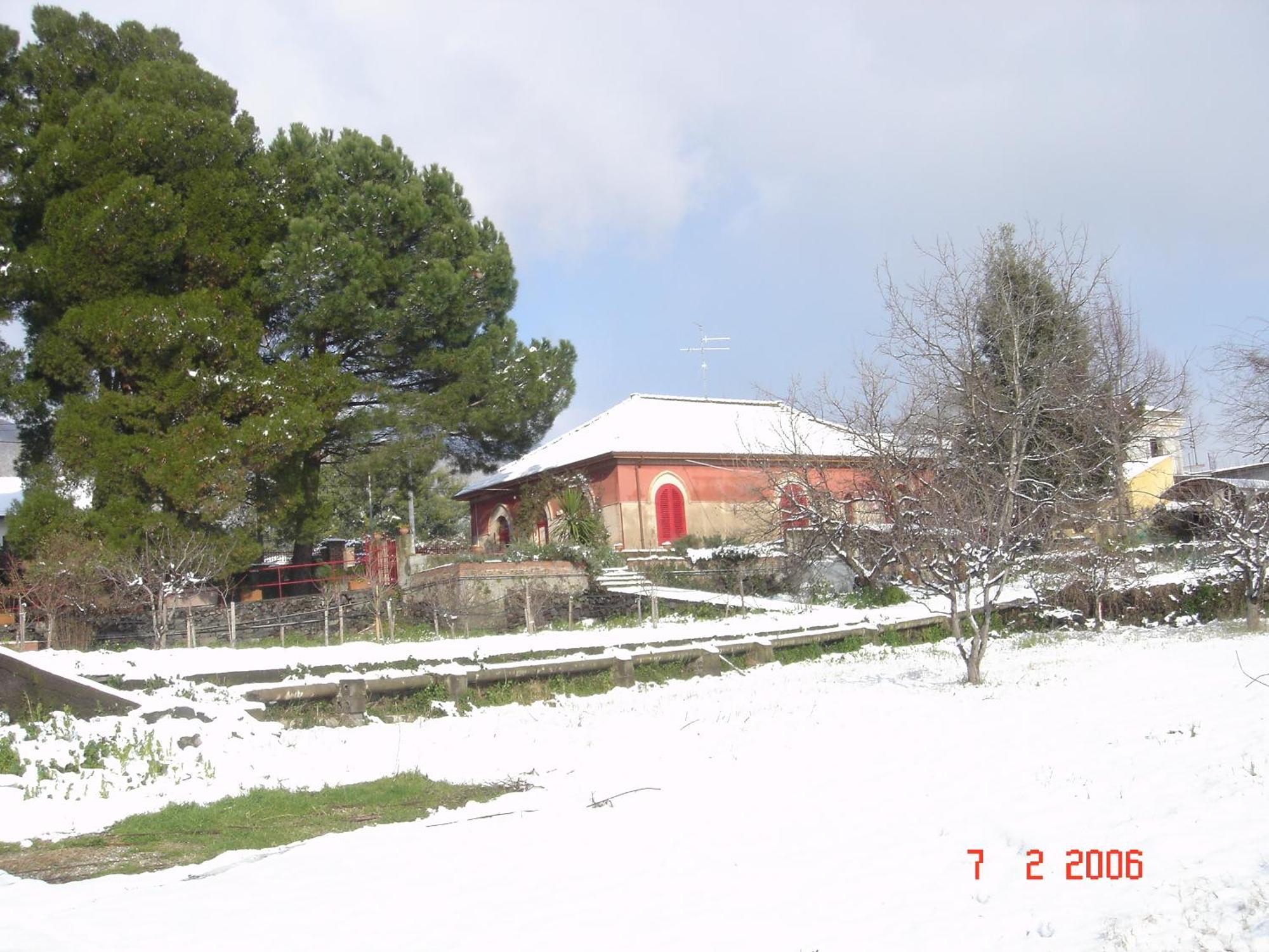 B&B Sotto I Pini Zafferana Etnea Εξωτερικό φωτογραφία