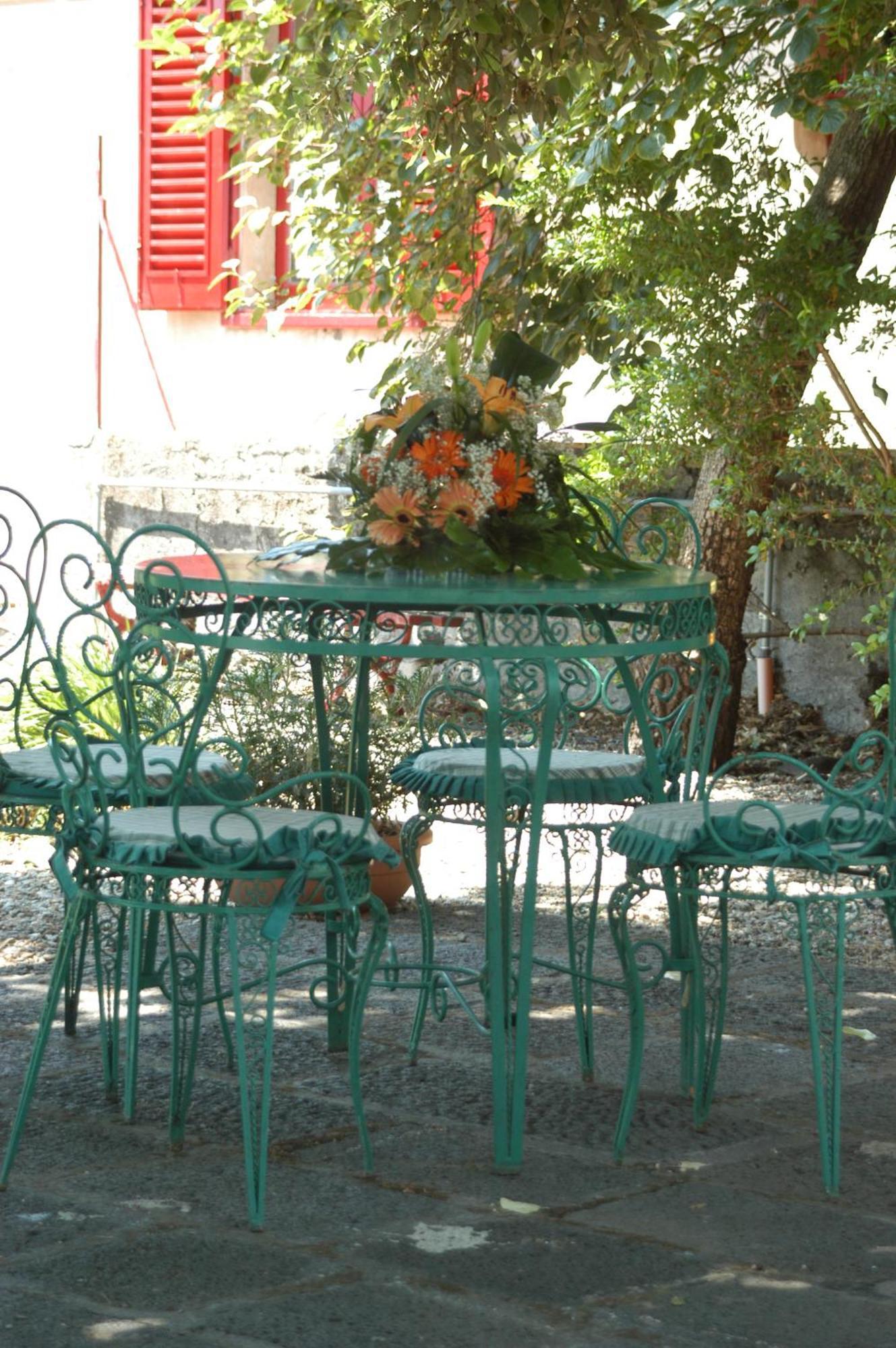 B&B Sotto I Pini Zafferana Etnea Εξωτερικό φωτογραφία